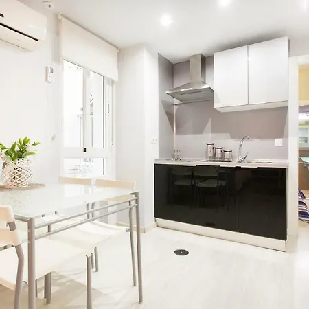 Apto Puerta Real Centro 1 דירה *